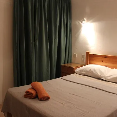 Apartment With Aircondition & Washing Machine In With Valley Views Marsalforn